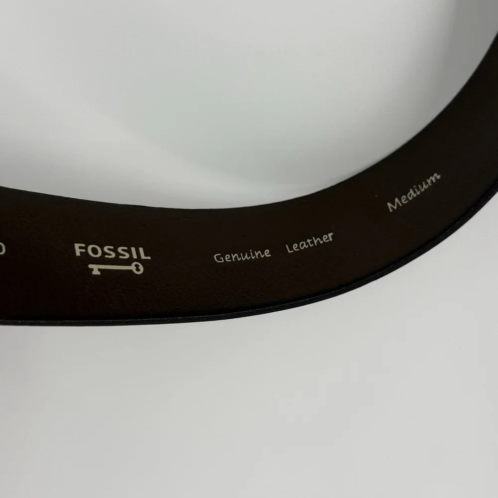 Fossil Segmented Bridle Style Women’s Brown Leather Belt Medium 40”